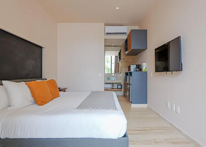 Ceren Luxury # 203b * Playa del Carmen